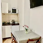 Appartement A14 Parliament Sunflower Cozy *